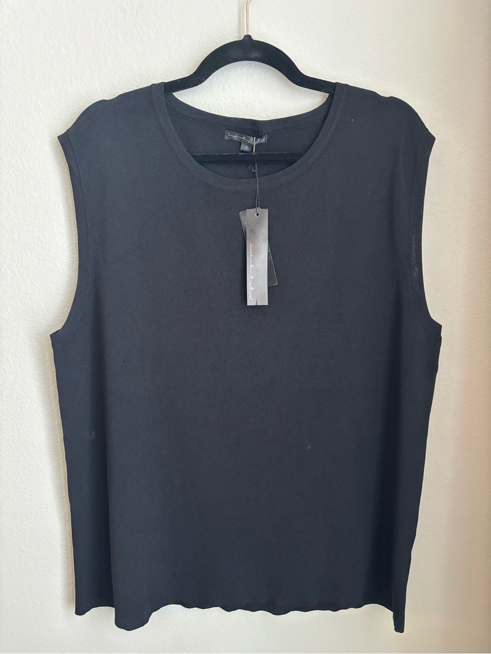 Pierre Cardin NWT Black Sleeveless Knit Tank Top